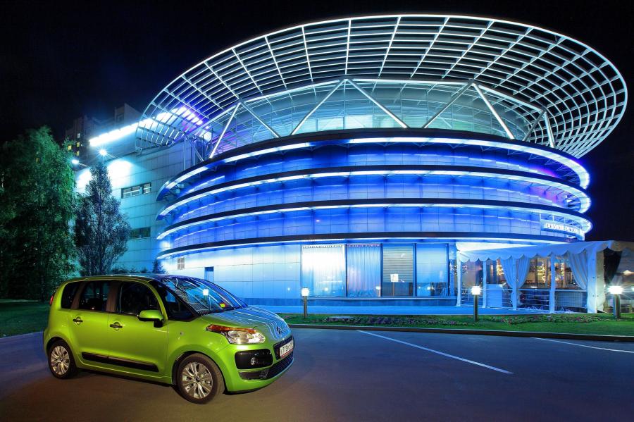 Citroen C3 Picasso 2009 года  (фото 84 из 242)